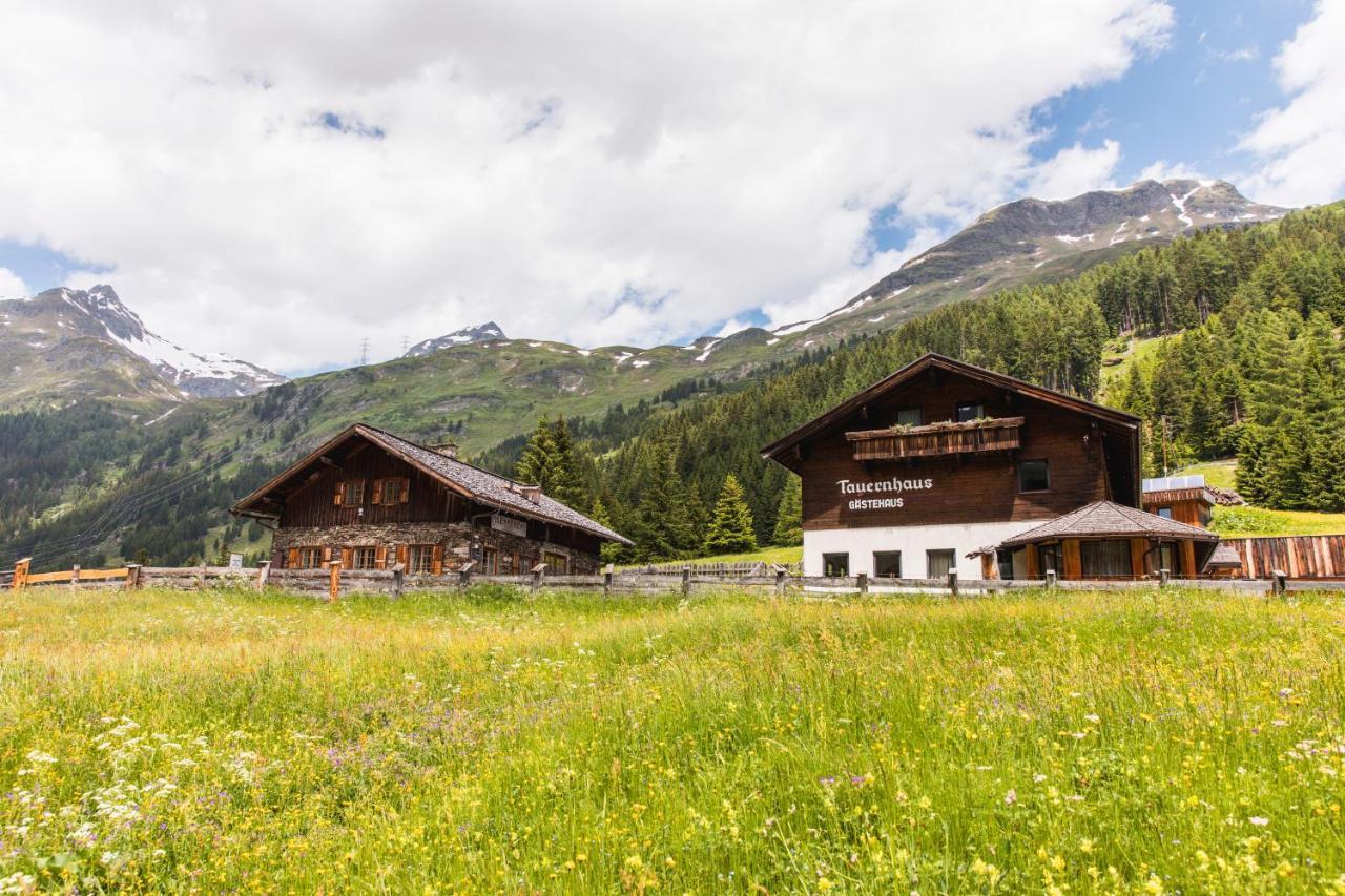 Gaestehaus Tauernhaus 东蒂罗尔地区马特赖 外观 照片